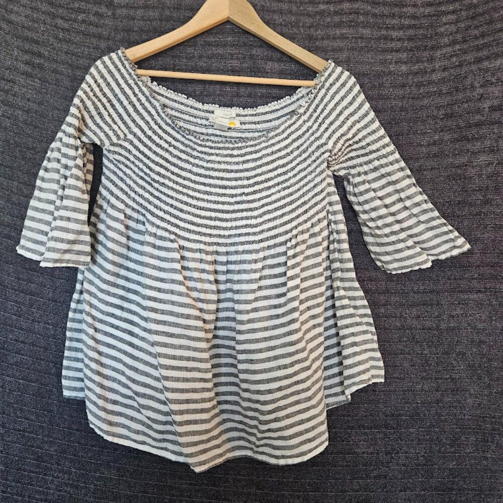Women's 100% Linen Striped Smocked Off The Shoulder Top Size XL C&C California